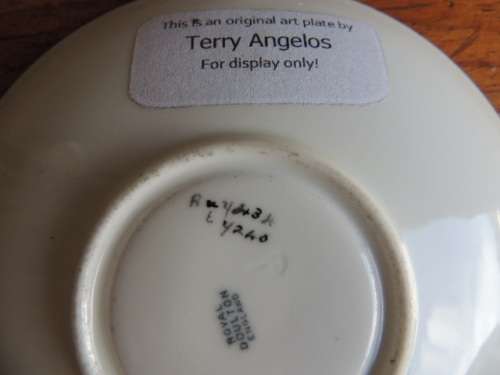 ART PLATE BY "TERRY ANGELOS" - MIXED MEDIA