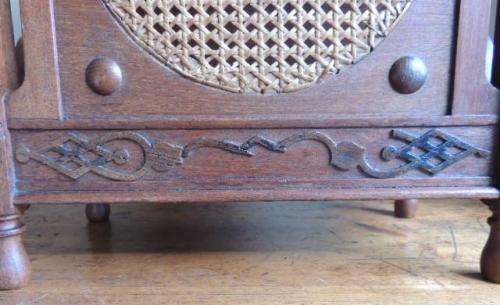 EDWARDIAN OAK UMBRELLA/WALKING STICK STAND WITH RATTAN FRONT