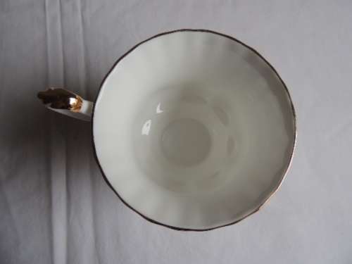 ROYAL ALBERT TRIO - "VAL D'OR"