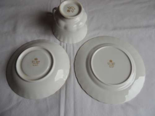 ROYAL ALBERT TRIO - "VAL D'OR" (Trio a)