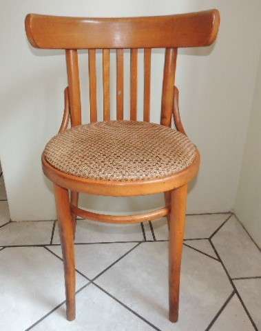 BENTWOOD CHAIRS - SUITE OF 8 - LAST TIME ON OFFER