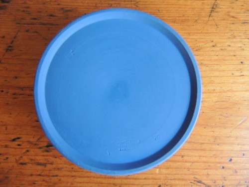 WEDGWOOD JASPERWARE DARK BLUE ROUND CONTAINER - QUEEN ELIZABETH'S SILVER JUBILEE