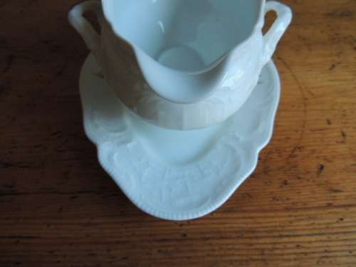 ROSENTHAL SANSSOUCI SAUCE BOAT ON ATTACHED DRIP TRAY - Price reduced!