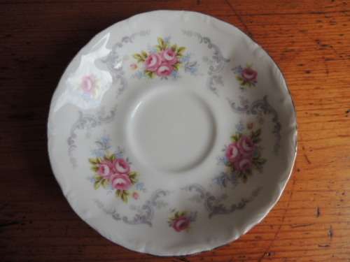 ROYAL ALBERT 41 PIECE TEA SET - "TRANQUILLITY" - SET B - FANTASTIC WEEKEND SPECIAL