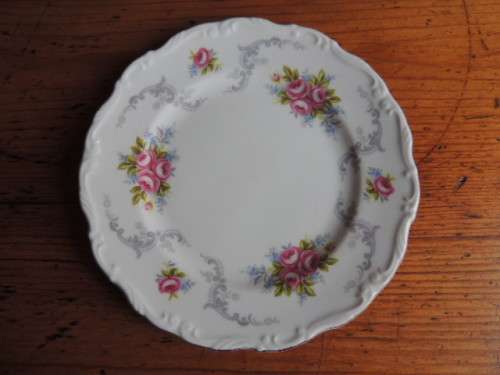 ROYAL ALBERT 41 PIECE TEA SET - "TRANQUILLITY" - SET B - FANTASTIC WEEKEND SPECIAL