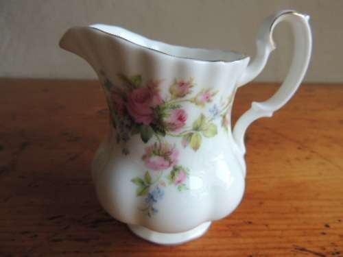 ROYAL ALBERT MILK JUG AND SUGAR BASIN - "MOSS ROSE"