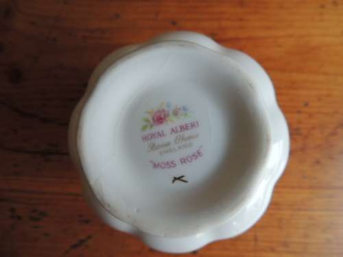 ROYAL ALBERT MILK JUG AND SUGAR BASIN - "MOSS ROSE"