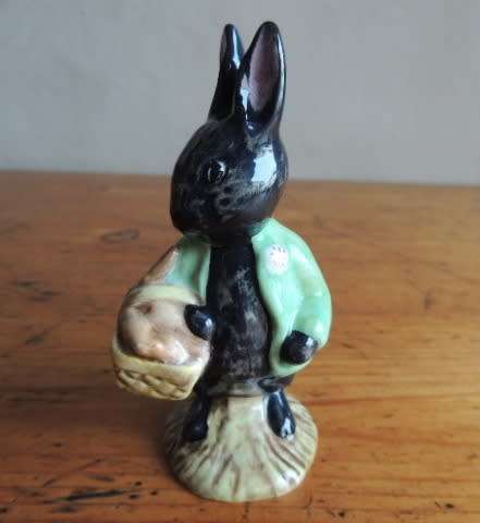 ROYAL ALBERT BEATRIX POTTER'S "LITTLE BLACK RABBIT"