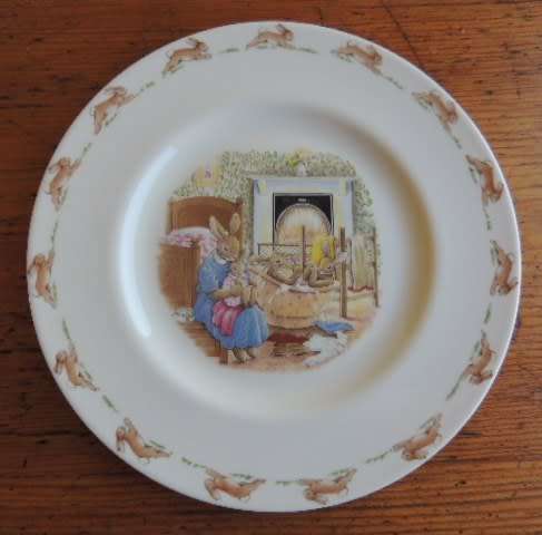 ROYAL DOULTON BUNNYKINS PLATE - 20.5 CM