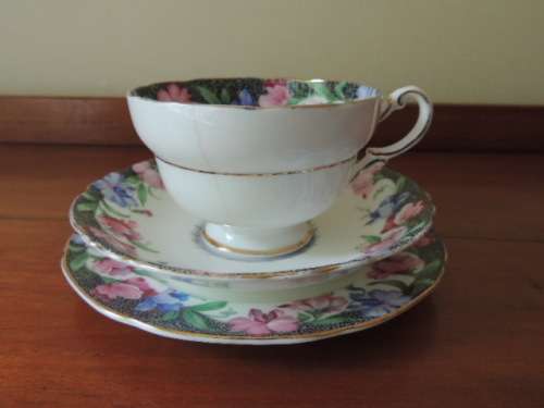 PARAGON TRIO - "SWEET PEA"