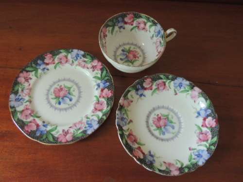 PARAGON TRIO - "SWEET PEA"