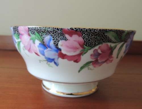 PARAGON SUGAR BOWL - "SWEET PEA"
