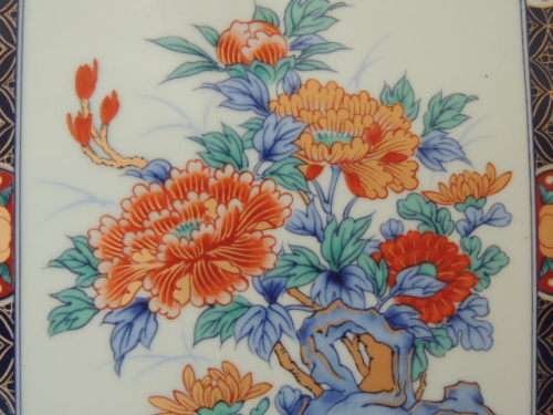 JAPANESE IMARI BOWL - SIMPLY MAGNIFICENT