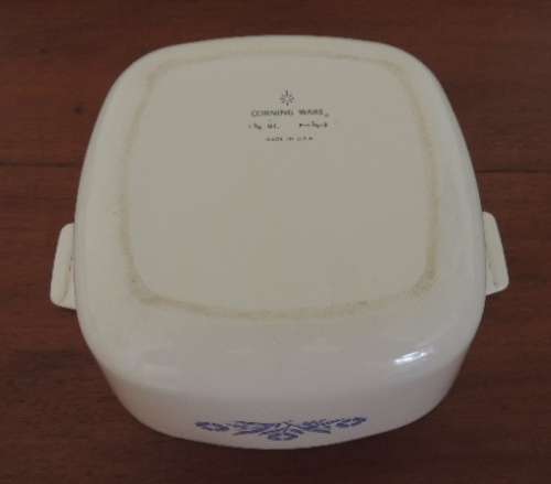 CORNINGWARE DISH - 1 3/4 QT (P-1 3/4 -B)