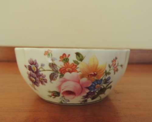 ROYAL CROWN DERBY SUGAR BOWL