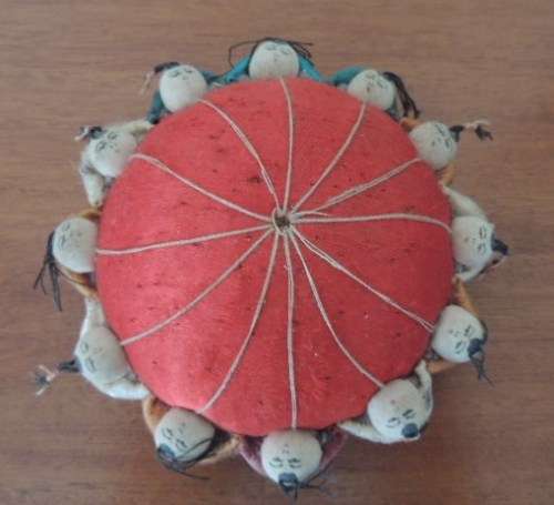 VINTAGE PIN CUSHION