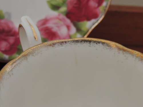 ROYAL ALBERT TRIO - "OLD ENGLISH ROSE"