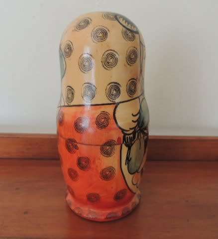 MATRYOSHKA SET OF 7 NESTING DOLLS