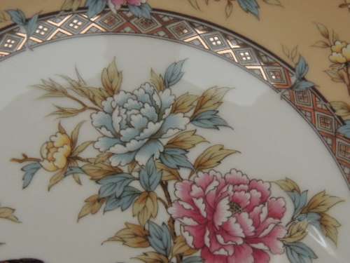 IMARI RACK PLATE - SIGNED