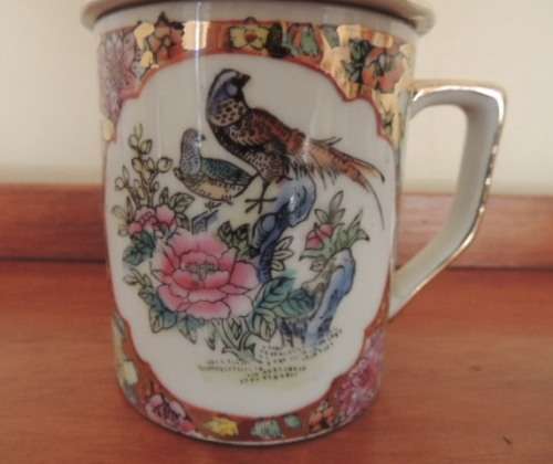 CHINESE MUG WITH LID - Price reduced