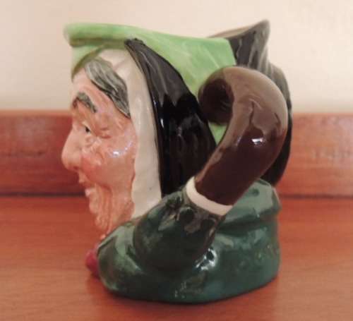 ROYAL DOULTON CHARACTER JUG - "SAIREY GAMP" 8 cm