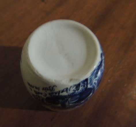 BRITAIN CASTLES EGG CUP