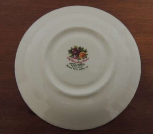 ROYAL ALBERT COFFEE DUO - "OLD COUNTRY ROSES" 2 Available
