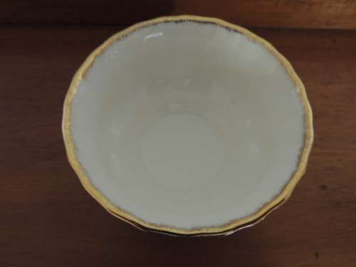 ROYAL ALBERT MILK JUG AND SUGAR BOWL FOR A COFFEE SET - "OLD COUNTRY ROSES"