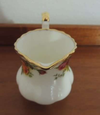 ROYAL ALBERT MILK JUG AND SUGAR BOWL FOR A COFFEE SET - "OLD COUNTRY ROSES"