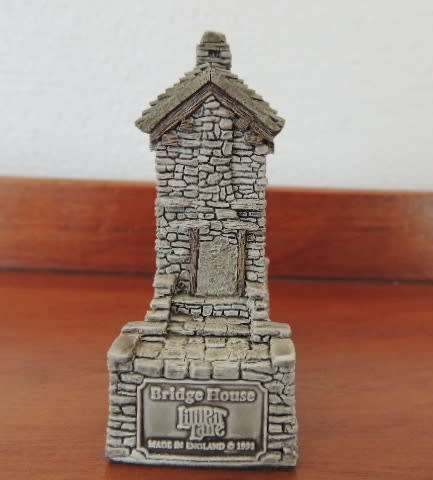 LILLIPUT LANE - "BRIDGE HOUSE"
