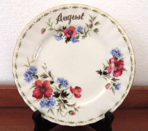ROYAL ALBERT FLOWER OF THE MONTH SERIES TRIO - "AUGUST" POPPY