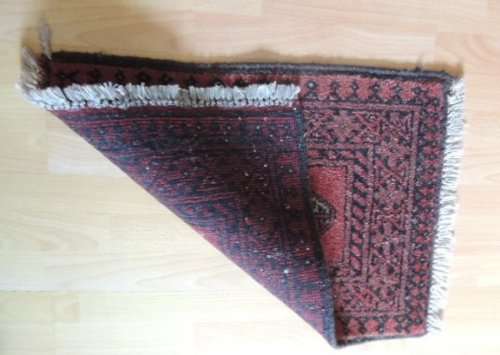 SMALL PERSIAN RUG/PRAYER MAT