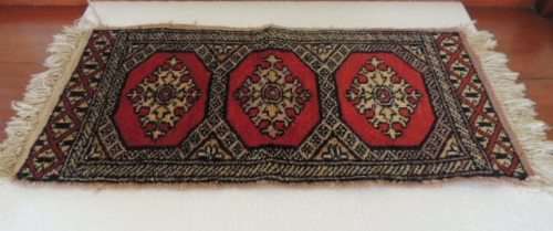 SMALL PERSIAN RUNNER