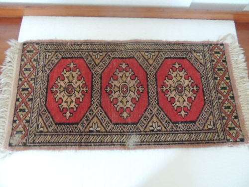 SMALL PERSIAN RUNNER