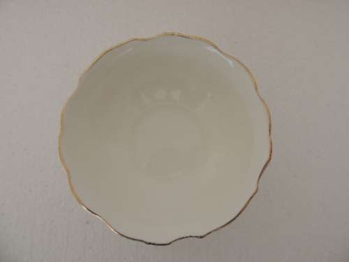 ROYAL ALBERT MILK JUG & SUGAR BOWL - "TRANQUILLITY"