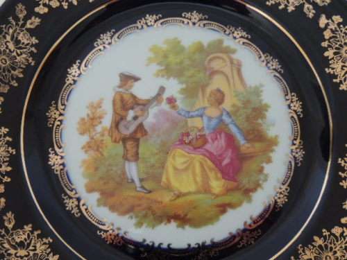 LIMOGE CASTEL COBALT BLUE 22 ct PLATE  SIGNED FRAGONARD - (19 cm)