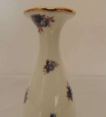 ROYAL ALBERT VASE - "MOONLIGHT ROSE"