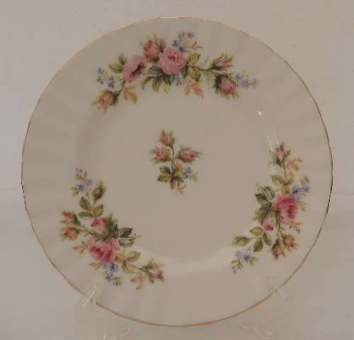 ROYAL ALBERT TEA/SIDE PLATE - "MOSS ROSE"