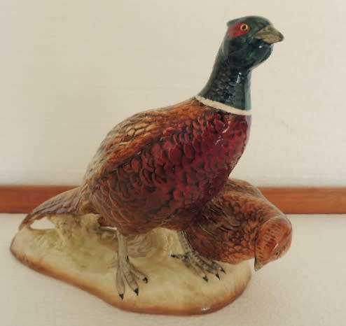BESWICK PAIR OF PHEASANTS # 2078, clearance sale