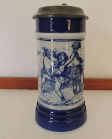 BAREUTHER WALDSASSEN BEER STEIN WITH PEWTER LID