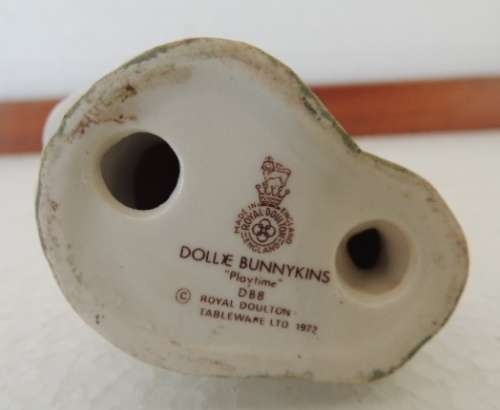 ROYAL DOULTON DOLLIE BUNNYKINS - "PLAYTIME D88"