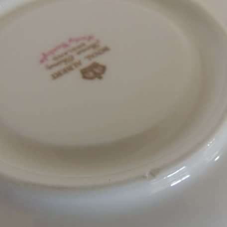 AWESOME ROYAL ALBERT 23 PIECE TEA SET - "LADY CARLYLE"