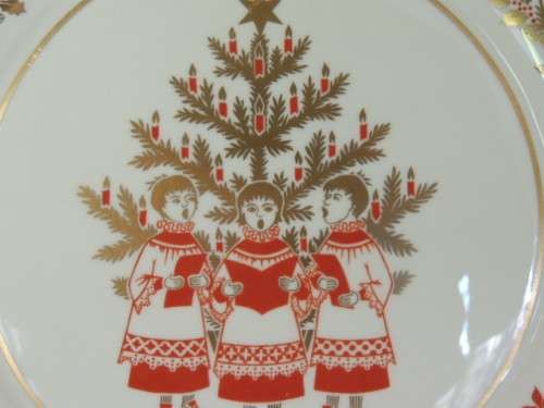 SPODE CHRISTMAS PLATE 1975 "CHRISTMAS TREE" - LIMITED PRODUCTION