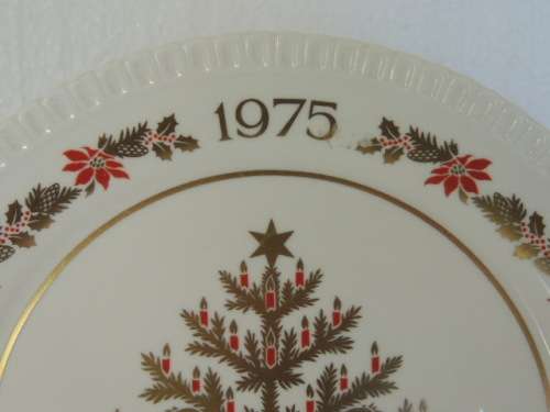 SPODE CHRISTMAS PLATE 1975 "CHRISTMAS TREE" - LIMITED PRODUCTION