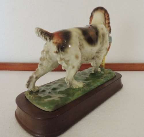 COCKER SPANIEL WITH PHEASANT IN MOUTH - MOUNTED ON WOODEN BASE