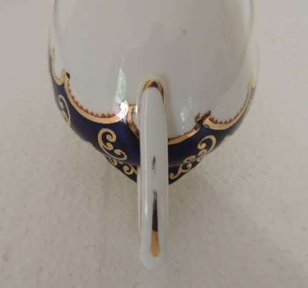 ROYAL ALBERT MILK JUG  (TEA SET SIZE) - "HEIRLOOM" PATTERN