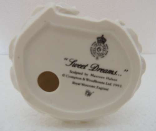 ROYAL WORCESTER FIGURINE - "SWEET DREAMS"