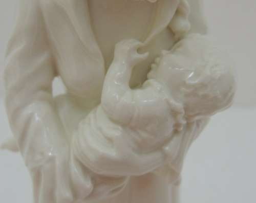 ROYAL WORCESTER FIGURINE - "SWEET DREAMS"