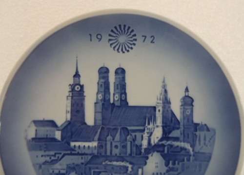 ROYAL COPENHAGEN COLLECTOR'S  PLATE 1972 - "OLYMPIADE MUNCHEN"