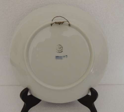 ROYAL COPENHAGEN COLLECTOR'S  PLATE 1972 - "OLYMPIADE MUNCHEN"